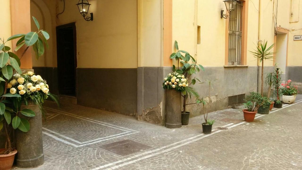 Apartamento Casa Pica Nápoles Exterior foto